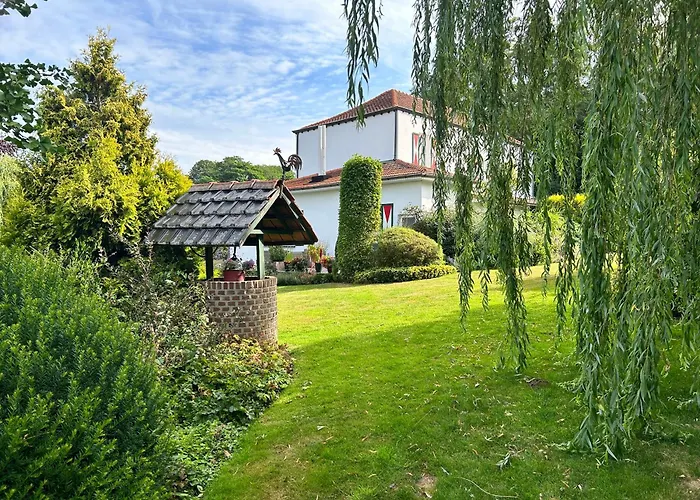 La Maison De Rose